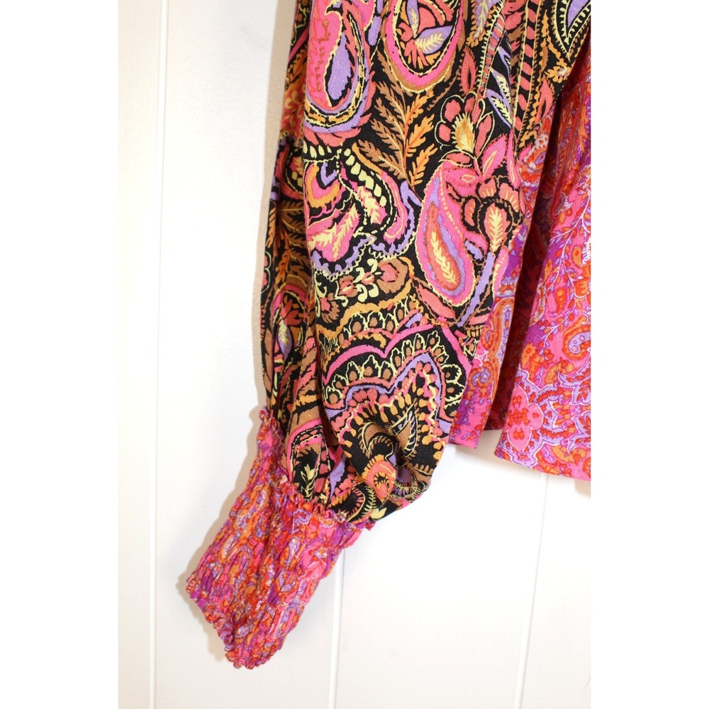 Free People Gemini Blouse in Pink Floral V Neck Buttondown Ruched Cuffs Size XS - Picture 8 of 11